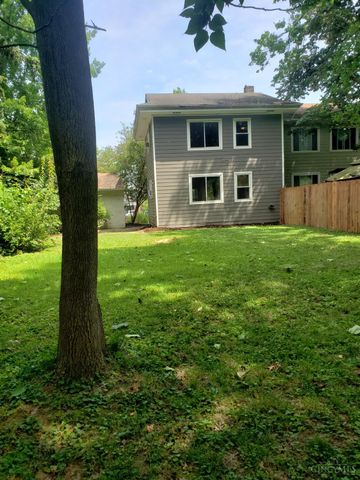 65 Drummond Street, Greenhills, OH 45218