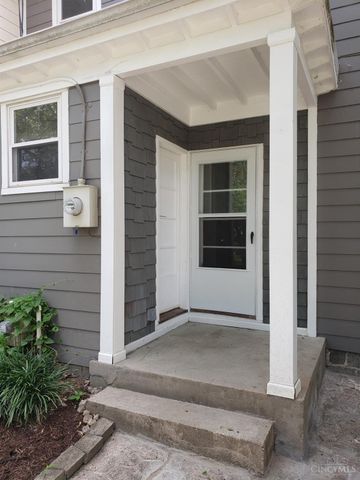 65 Drummond Street, Greenhills, OH 45218