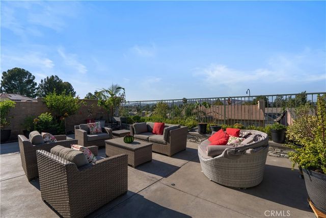 8805 E Crestview, Anaheim Hills, CA 92808