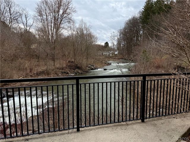 28 Maple Street 103, Marcellus, NY 13108