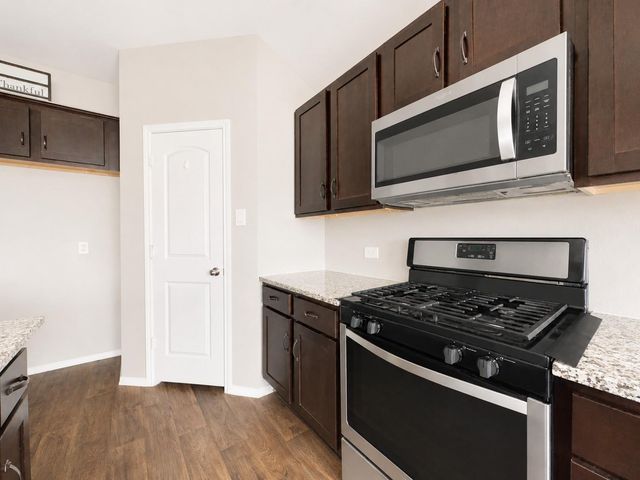 8203 Tamarind Lane, Baytown, TX 77521
