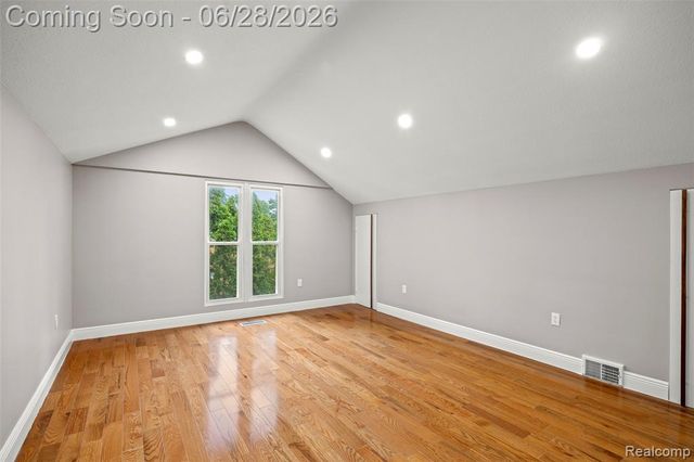 44429 Harmony Lane, Belleville, MI 48111
