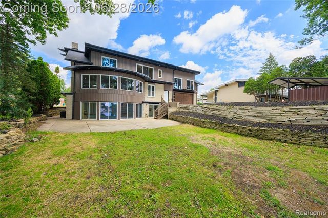 44429 Harmony Lane, Belleville, MI 48111