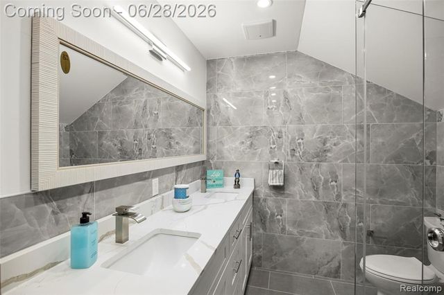 44429 Harmony Lane, Belleville, MI 48111