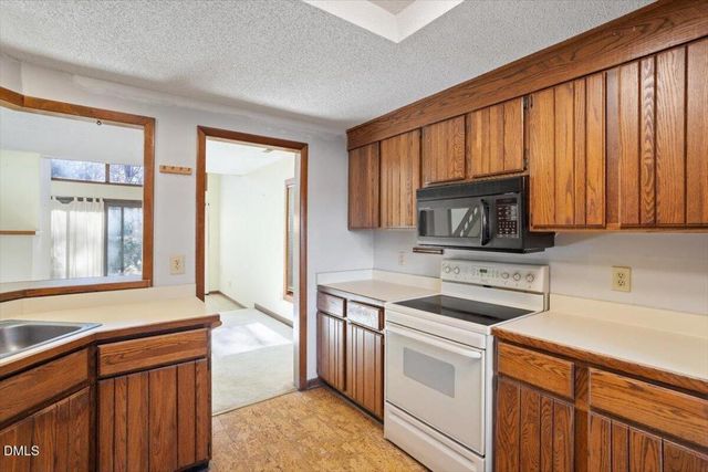 4329 Southwind Drive, Raleigh, NC 27613