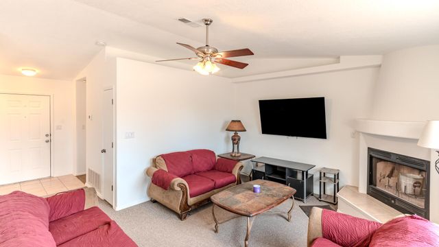 11 Rodgers Drive, Los Lunas, NM 87031