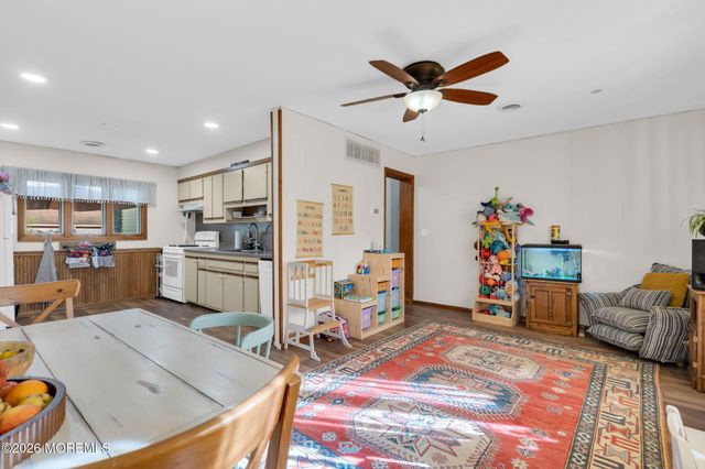 303 Constitution Drive, Forked River, NJ 08731