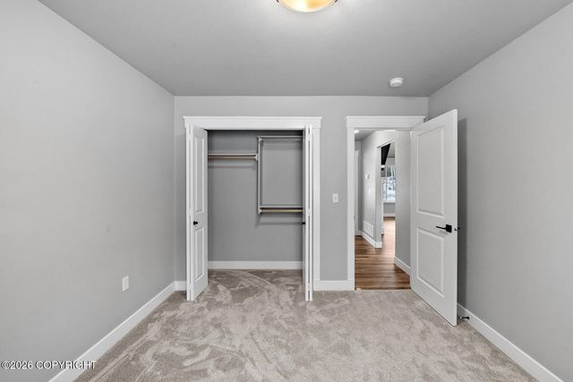 6988 E Lone Wolf Court, Wasilla, AK 99654