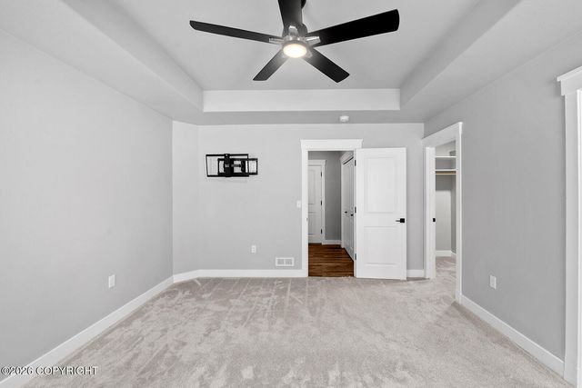 6988 E Lone Wolf Court, Wasilla, AK 99654