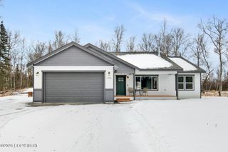 6988 E Lone Wolf Court, Wasilla, AK 99654