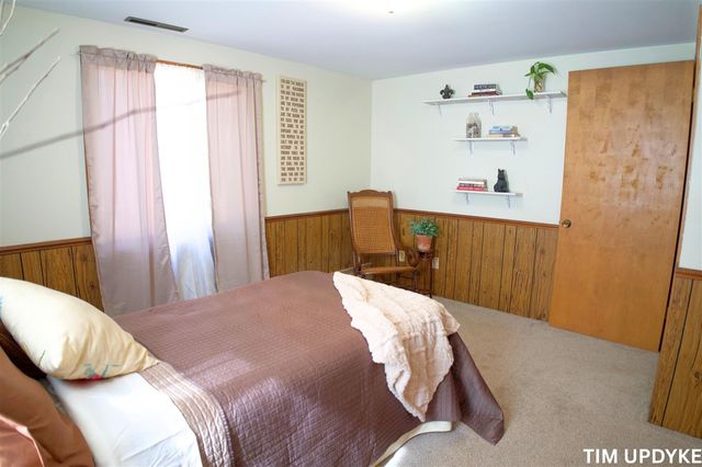 1065 Horton Road, Muskegon, MI 49445