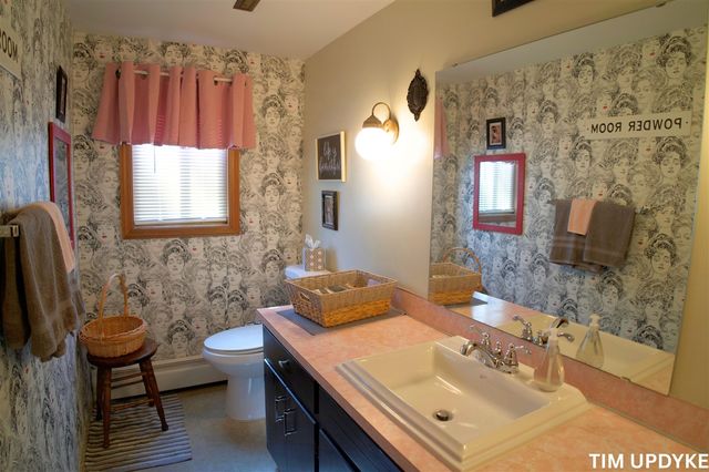 1065 Horton Road, Muskegon, MI 49445