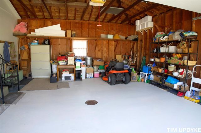 1065 Horton Road, Muskegon, MI 49445