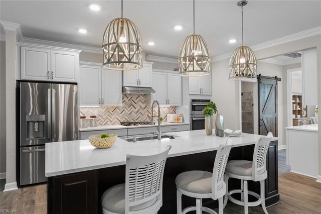 MM Barnes, Virginia Beach, VA 23456