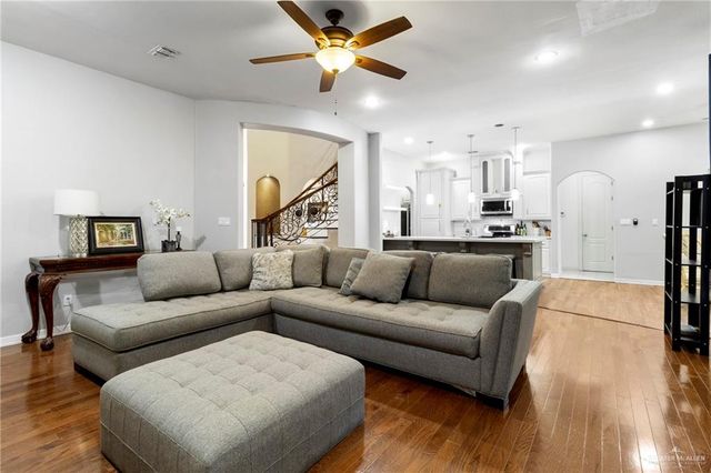 6614 Mile 7 Road, Mission, TX 78573