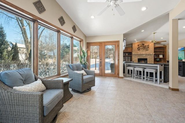 201 SWISS MEADOW LANE, Green Bay, WI 54302