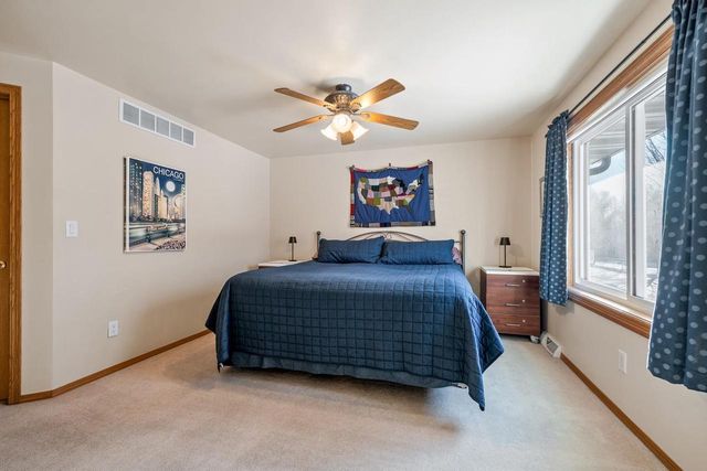 201 SWISS MEADOW LANE, Green Bay, WI 54302