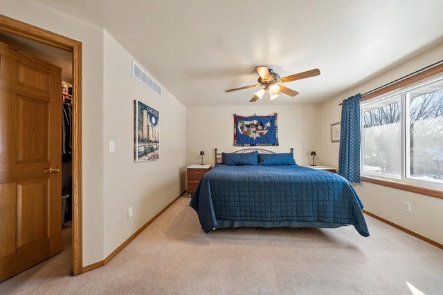 201 SWISS MEADOW LANE, Green Bay, WI 54302