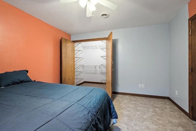 201 SWISS MEADOW LANE, Green Bay, WI 54302