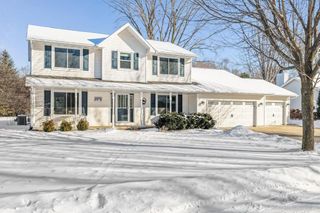 201 SWISS MEADOW LANE, Green Bay, WI 54302