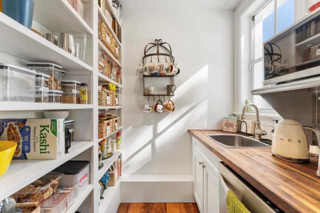 516 SW Camden Avenue, Stuart, FL 34994