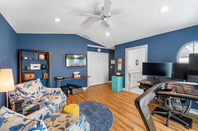 516 SW Camden Avenue, Stuart, FL 34994