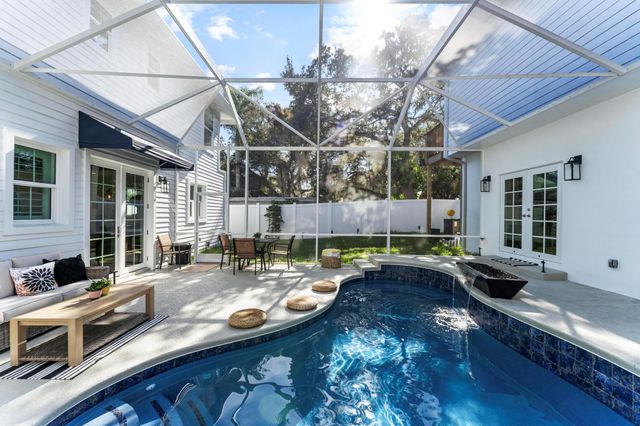 516 SW Camden Avenue, Stuart, FL 34994