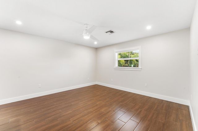 516 SW Camden Avenue, Stuart, FL 34994