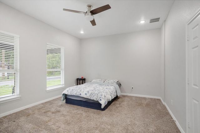 721 Maple Street, Bonham, TX 75418