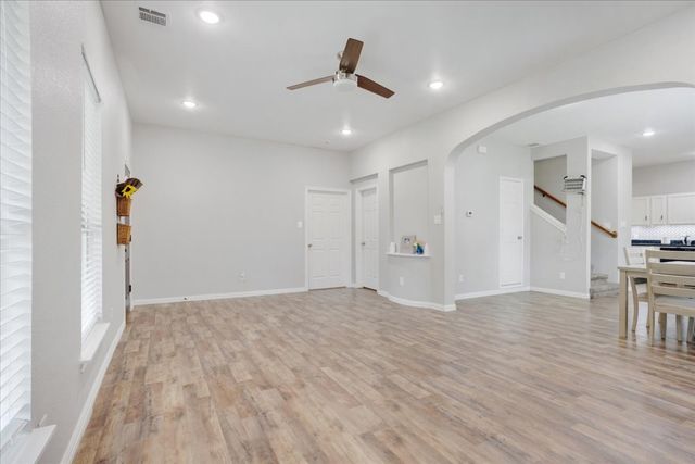 721 Maple Street, Bonham, TX 75418