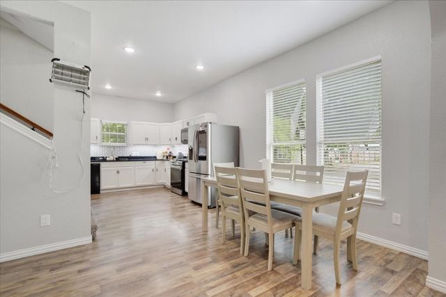 721 Maple Street, Bonham, TX 75418