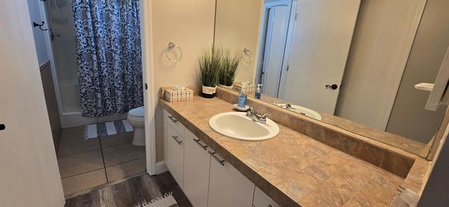 712 ARTESIA AVENUE, The Villages, FL 32162