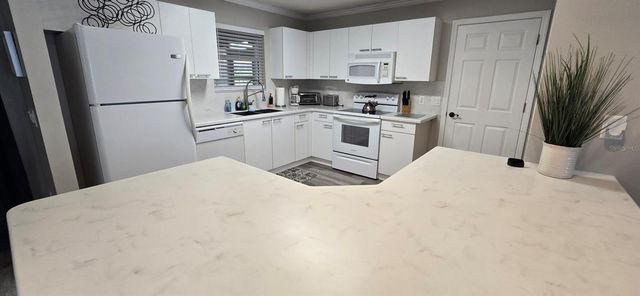 712 ARTESIA AVENUE, The Villages, FL 32162