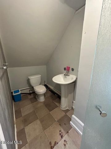 19 Slingerland Street 19, Albany, NY 12202