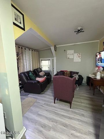 19 Slingerland Street 19, Albany, NY 12202