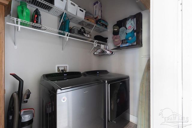 415 E Gonzalez St, Pensacola, FL 32503