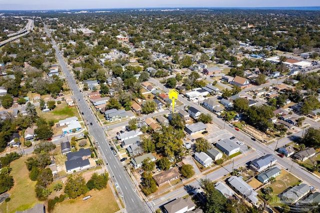 415 E Gonzalez St, Pensacola, FL 32503