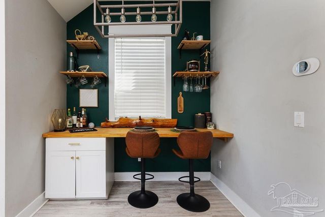 415 E Gonzalez St, Pensacola, FL 32503