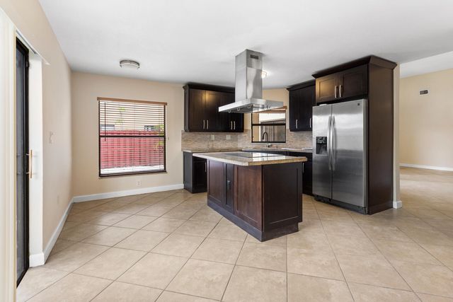 8871 SW 6th Street, Miami, FL 33174