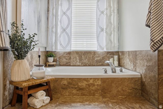 2089 S BULLRUSH PKWY, Lehi, UT 84043