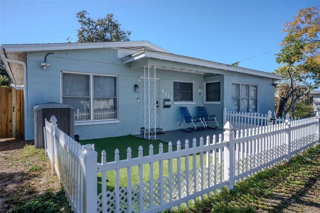 6480 34TH TERRACE N, St Petersburg, FL 33710