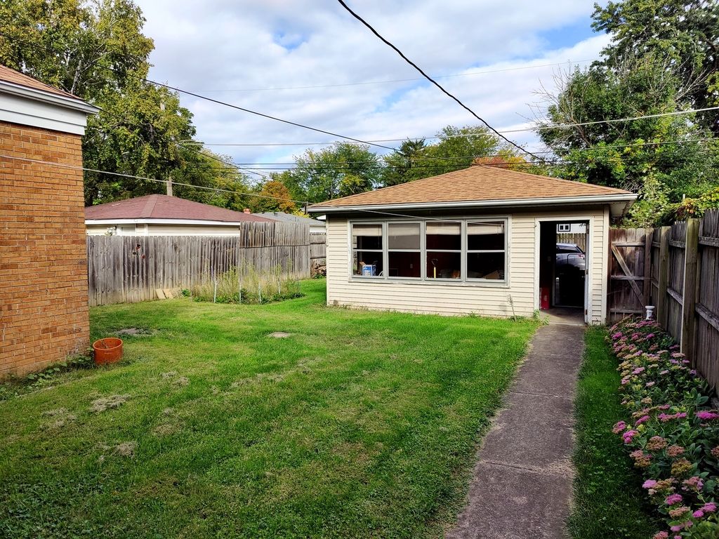 200 Earl Avenue, Joliet, IL 60436 — photo 4