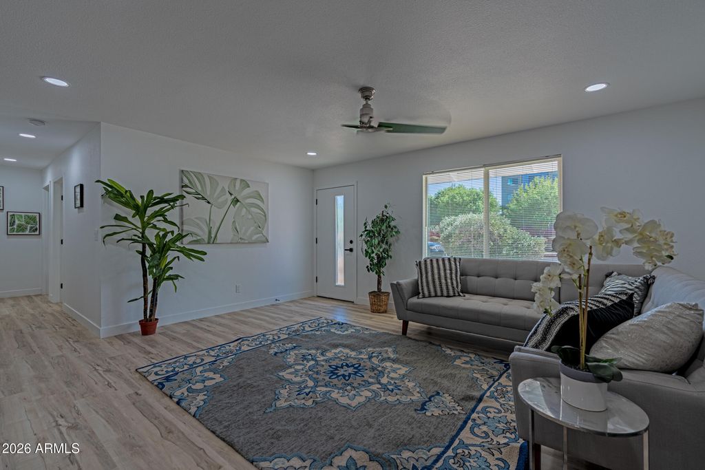 3108 W MISSOURI Avenue, Phoenix, AZ 85017 — photo 5