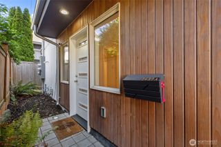 2639 A 45th Avenue SW, Seattle, WA 98116