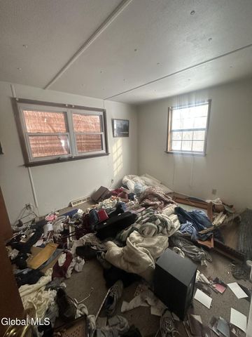 1924 Woodlawn Street, Rotterdam, NY 12306