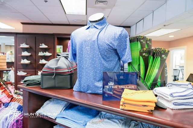 37 Clubhouse Lane, Boynton Beach, FL 33436