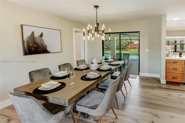 1130 NW 78th Ter, Plantation, FL 33322