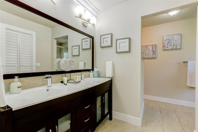 1130 NW 78th Ter, Plantation, FL 33322