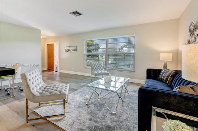 1130 NW 78th Ter, Plantation, FL 33322