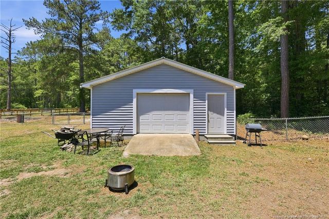 1950 Ava Road, Autryville, NC 28318